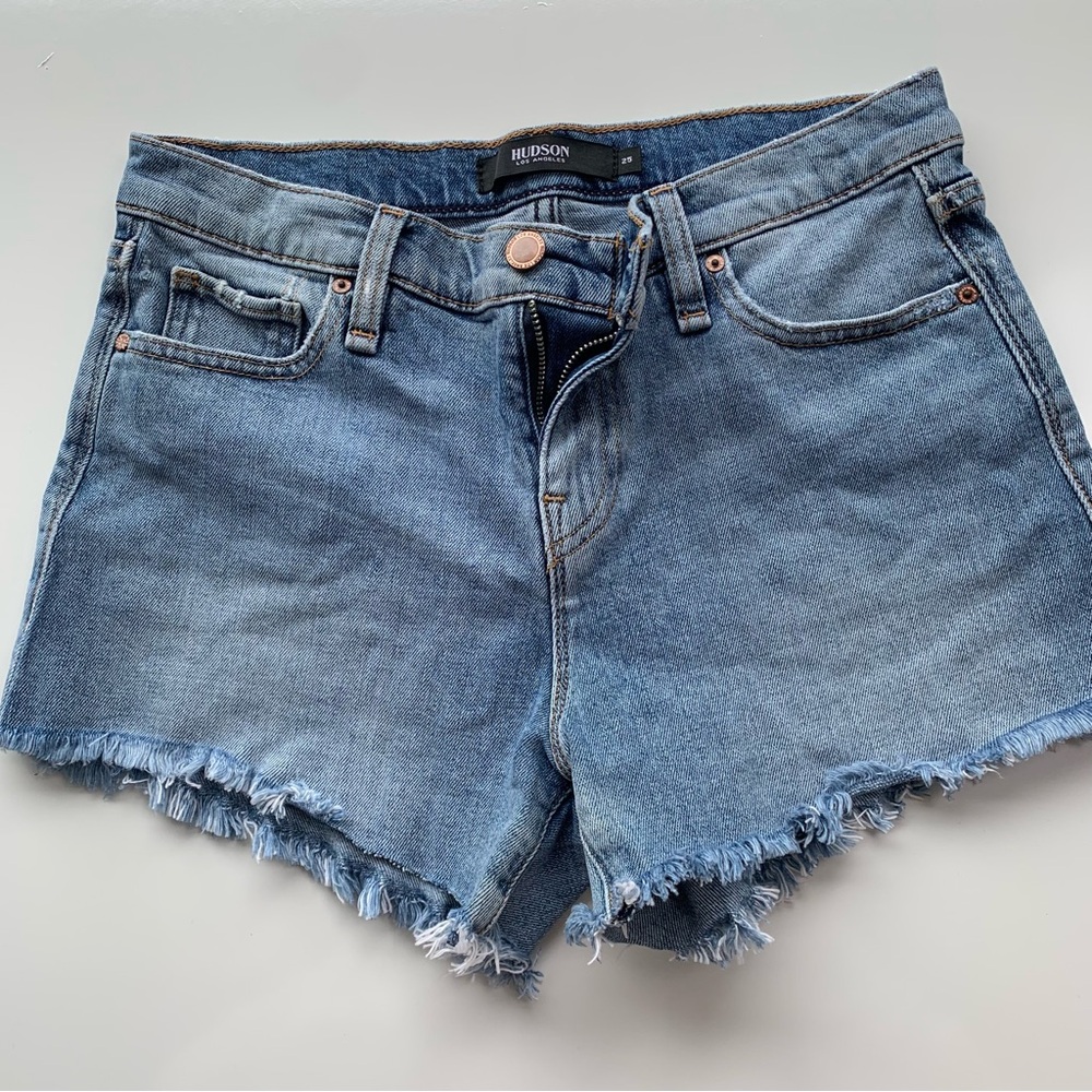 Hudson Jeans Shorts Gemma Size 25 Women's Mid-Rise Blue Jean Raw Cutoffs Seasons